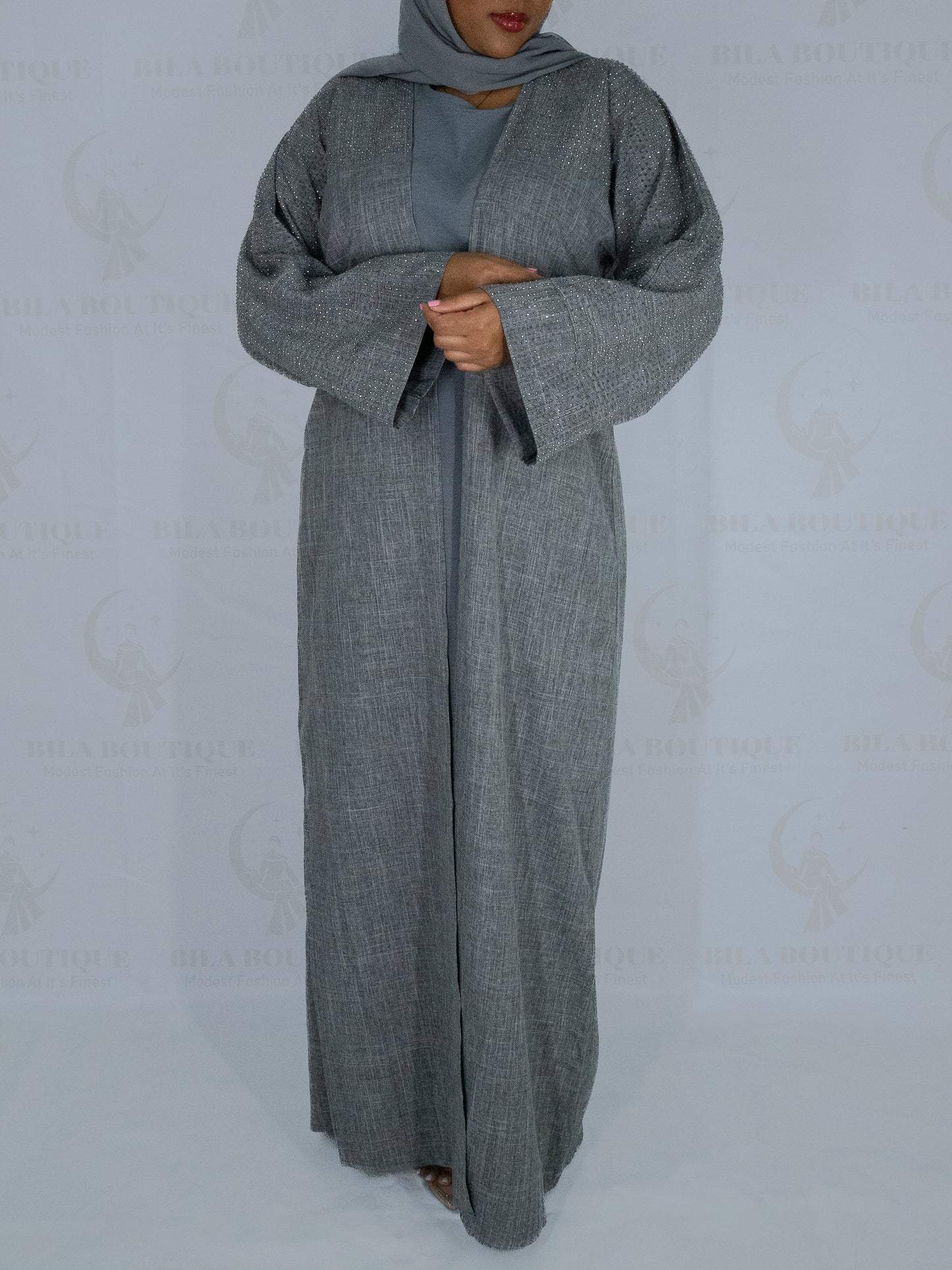 Sliver Gemmed Sleeve Abaya