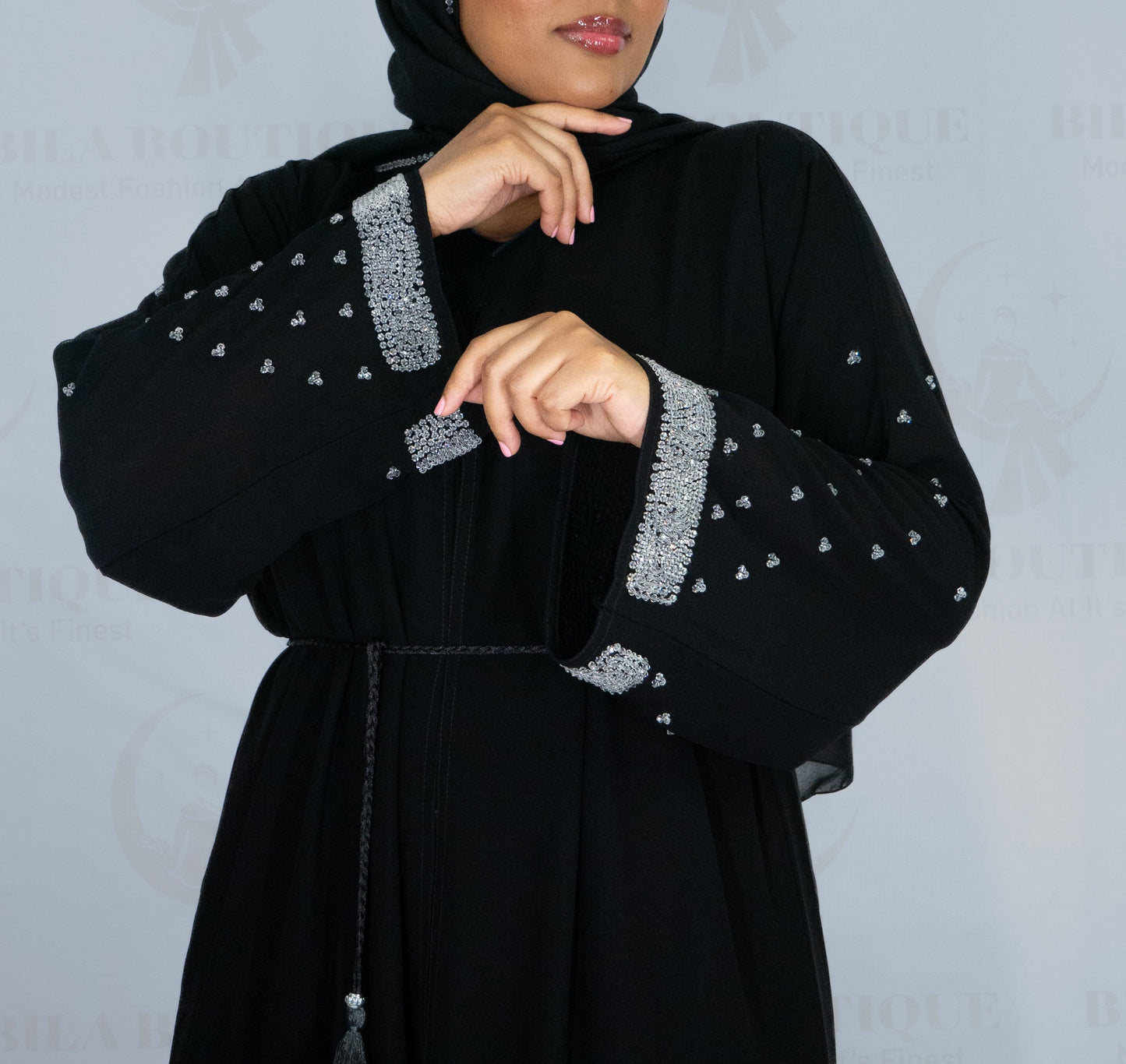 Black Lucky Sleeve Abaya