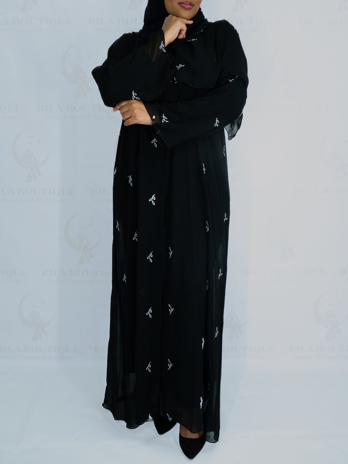 Black Little Leaf Abaya