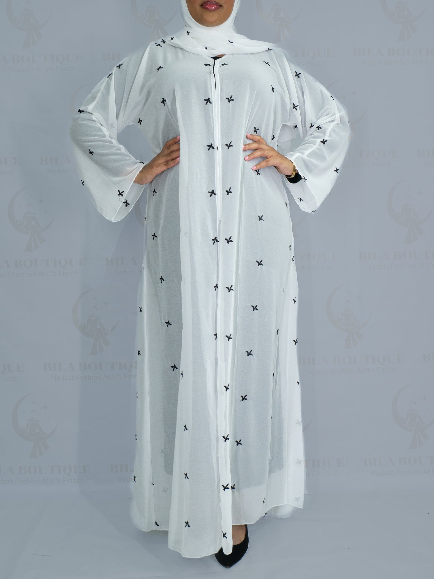 Black Star White Abaya